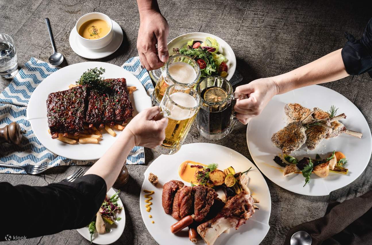 ARTCO ร้านอาหารคลาสสิก Pier-2 ในเมืองเกาสง