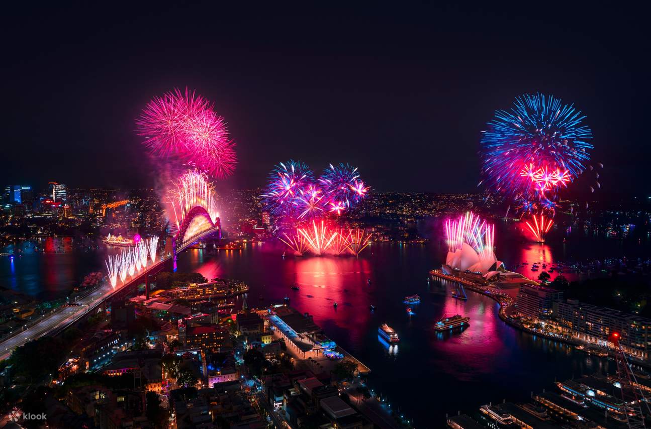 Réveillon du Nouvel an : le feu d'artifice grandiose du 31 décembre en  Australie, déjà passée en 2024