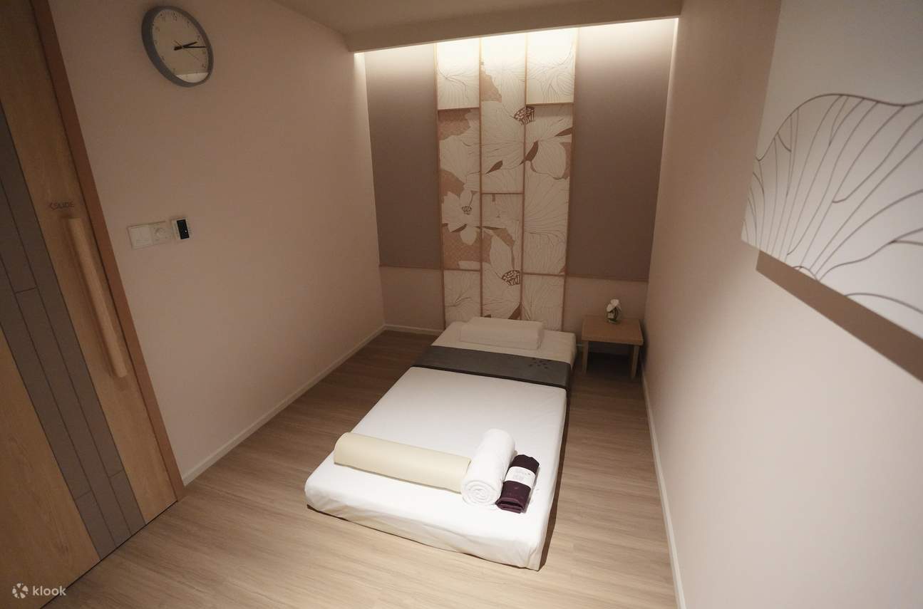 Let's Relax Spa Treatment at Asia Hotel Bangkok