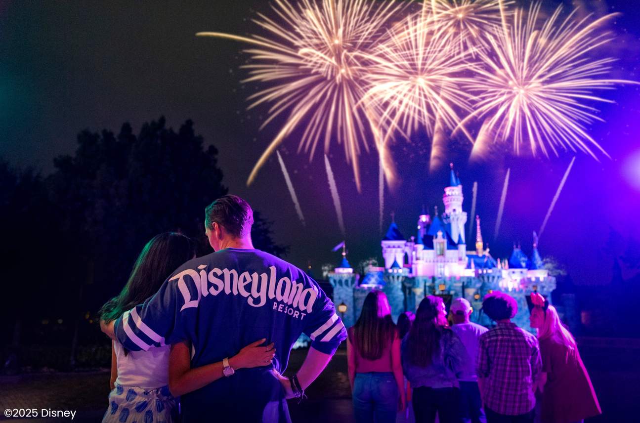 迪士尼樂園煙火表演