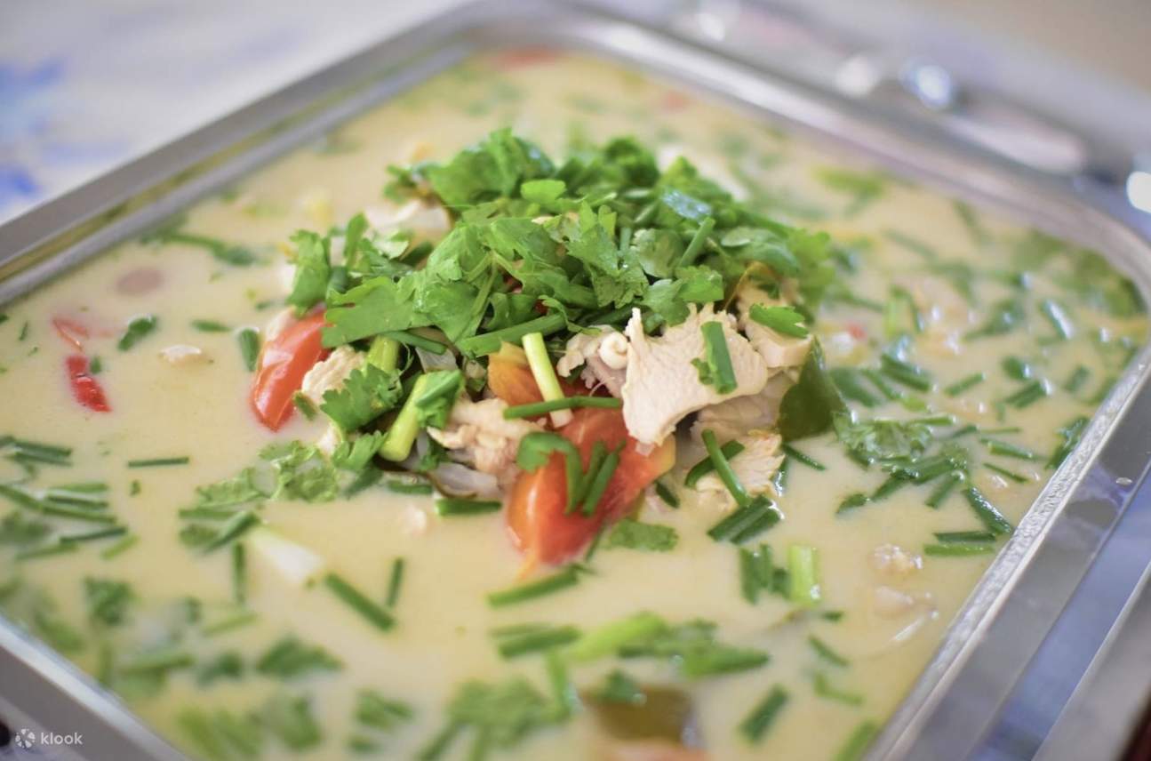 吉雀大象家庭布吉保护区半日游