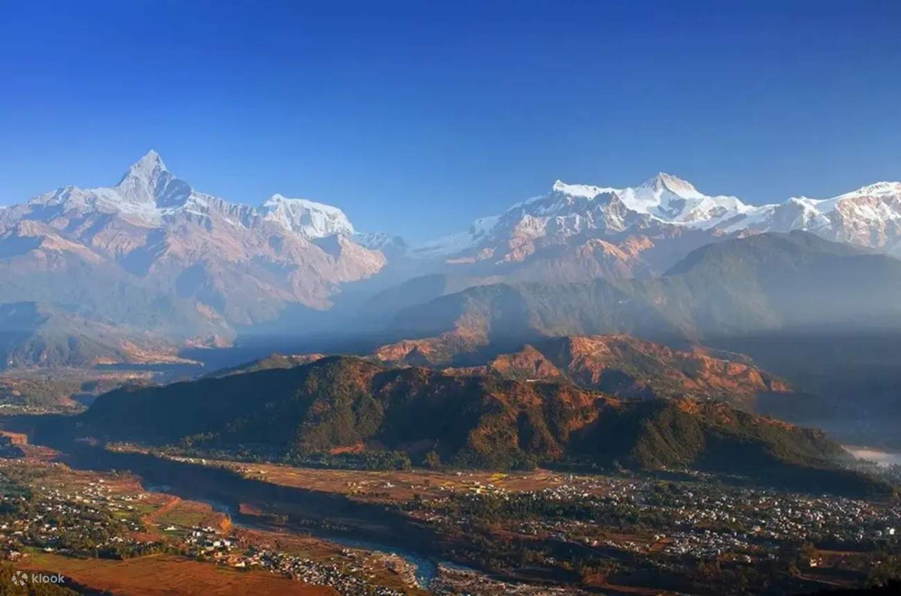 Pokhara: Gerbang Menuju Annapurna, Pelukan Danau, Dan Getaran Himalaya Yang Memikat
