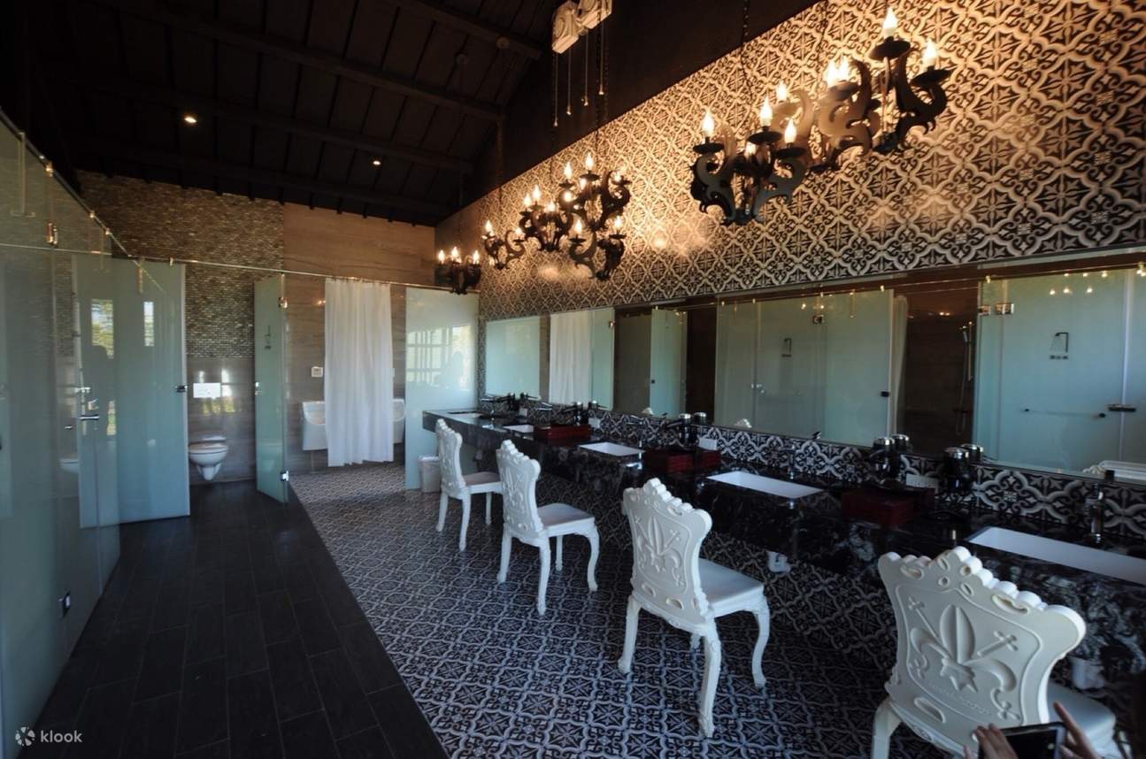 Zhaizuoran Wild Luxury Manor