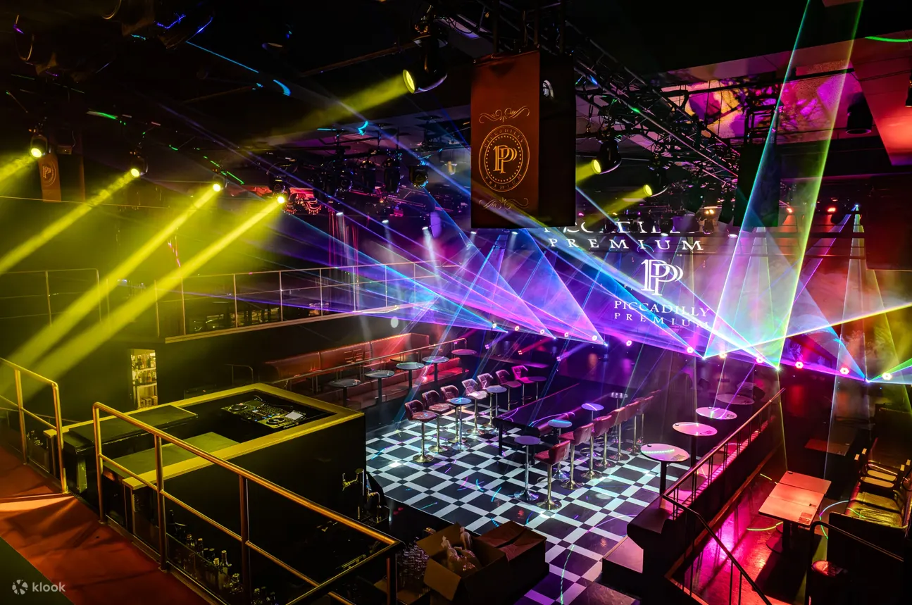 皮卡迪利高级晚宴秀和夜总会 VIP