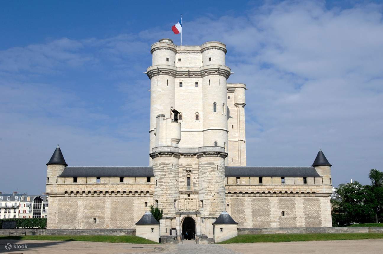 Tiket Lulus Barisan Château de Vincennes
