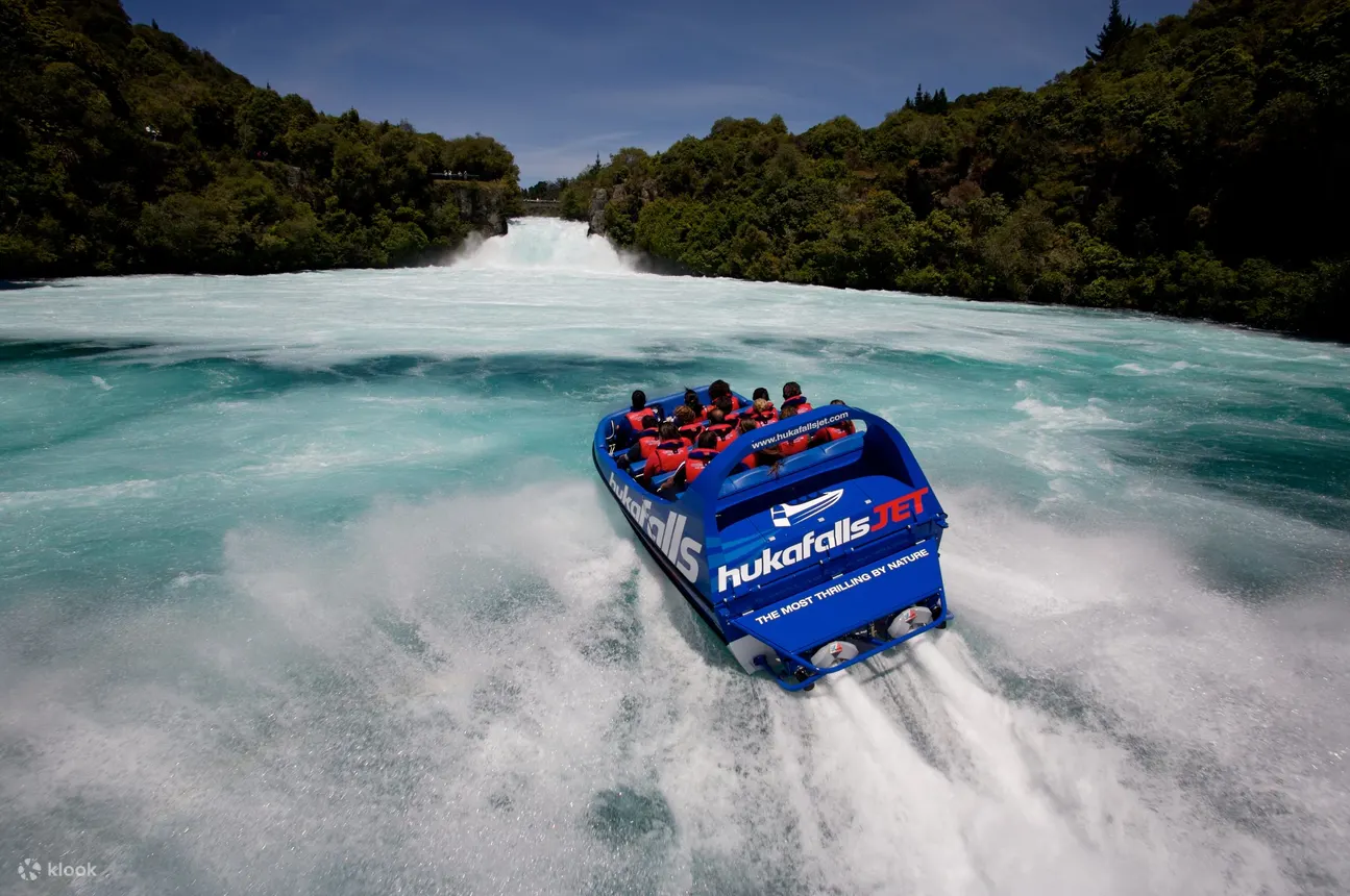Huka Falls Jet Boat Ride in Taupo
