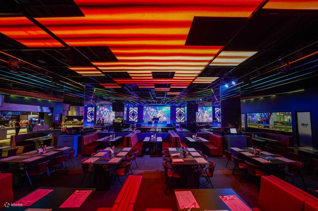 VPop Live di Ayala Malls Manila Bay