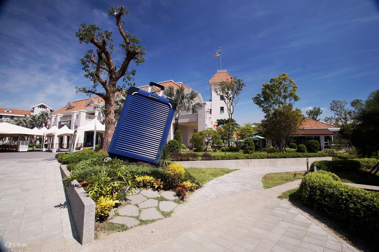 Evertrust Luggage Creative Tourism Factory