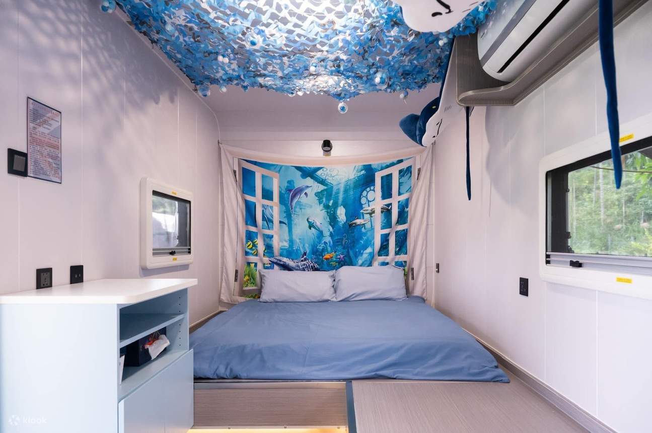 Expérience de camping de luxe en camping-car au Royal Bear Camping Area