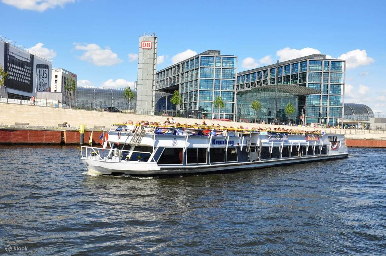 boat and bus tours berlin