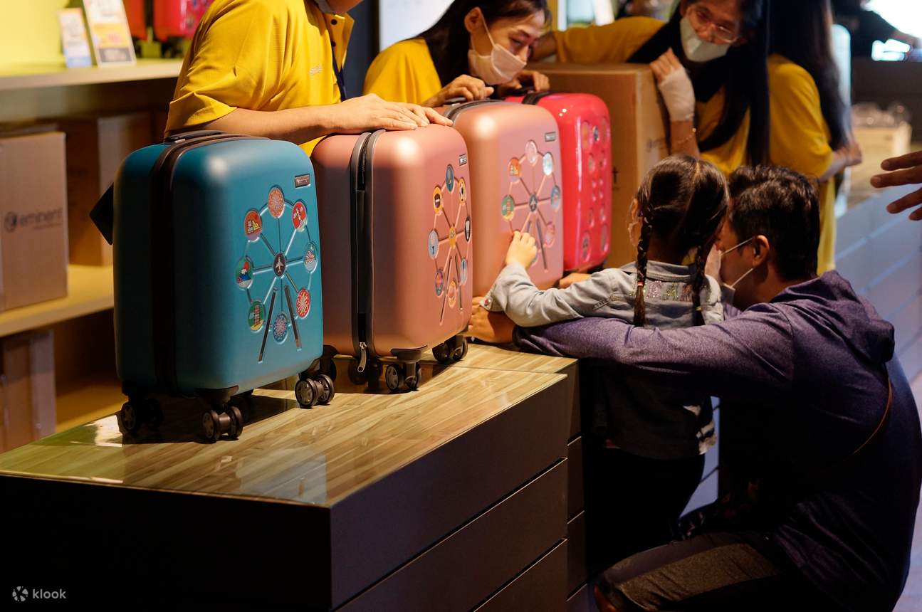 Evertrust Luggage Creative Tourism Factory