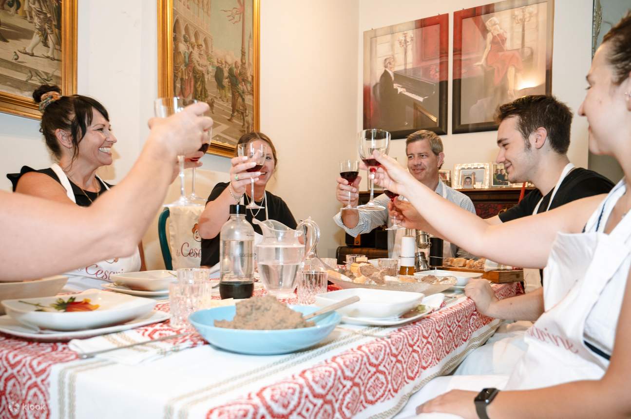 Corso di pasta e tiramisù a Milano - Klook Stati Uniti