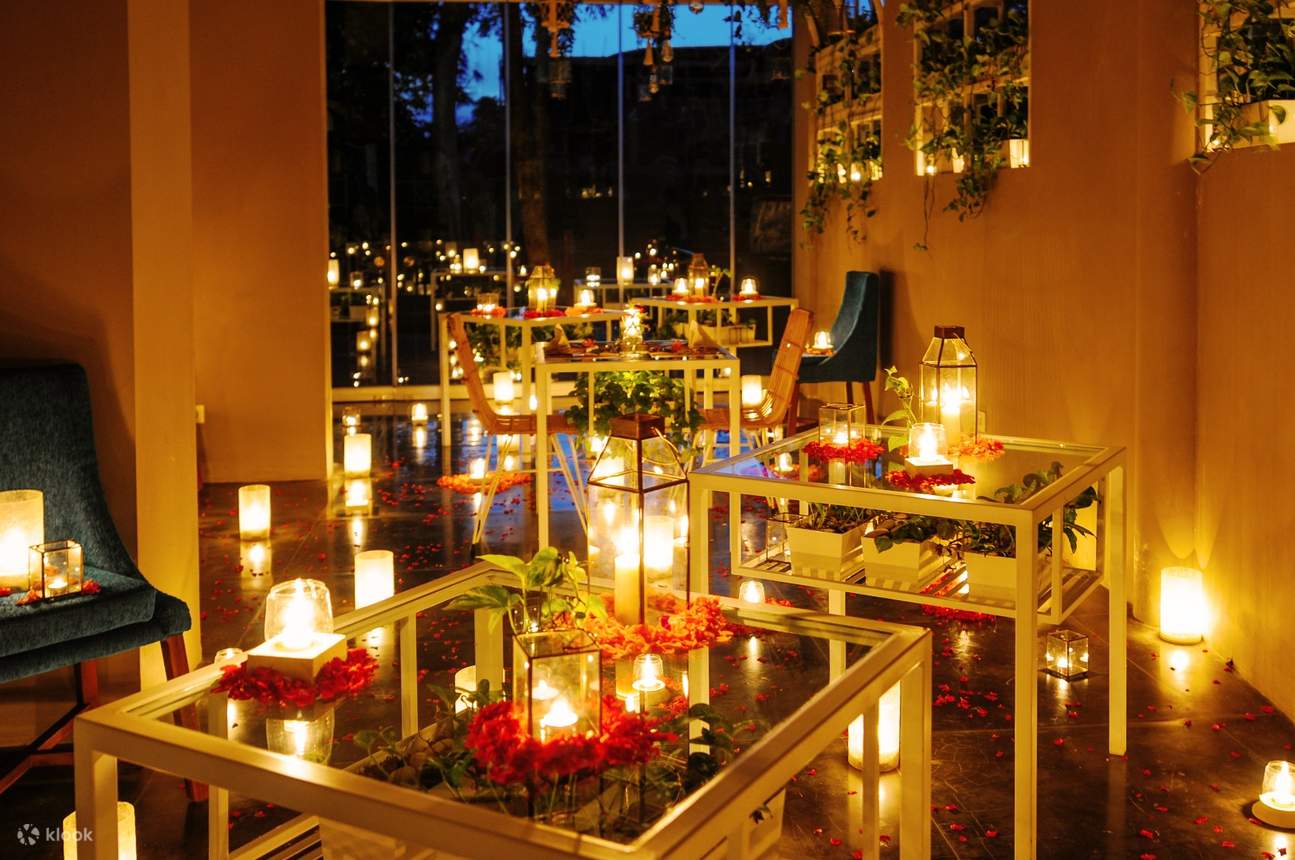 Romantic 100 Candle Dinner at Loop Pool Bar and Restaurant at Theanna Eco Villa Canggu