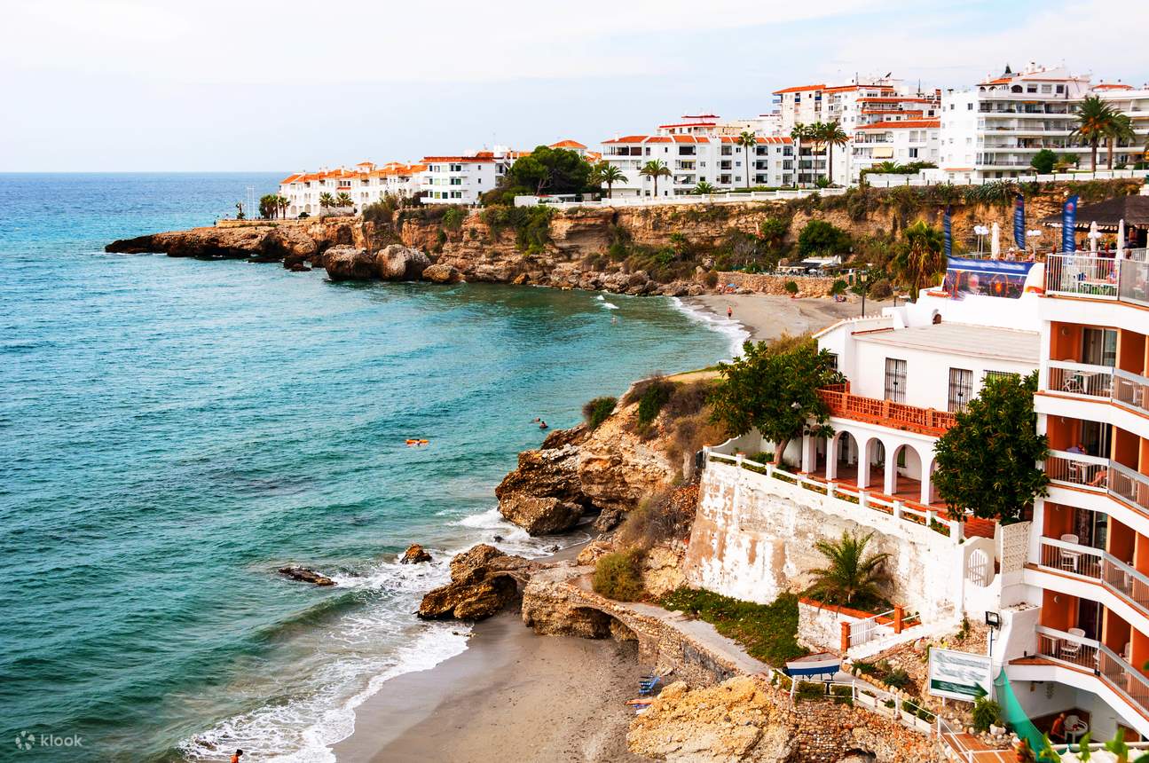 Guided Half Day Tour Nerja and Frigiliana