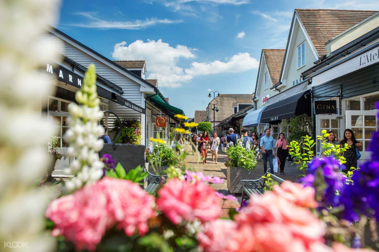 Bicester Village Shopping Experience with Optional GBP50 Gift Card from