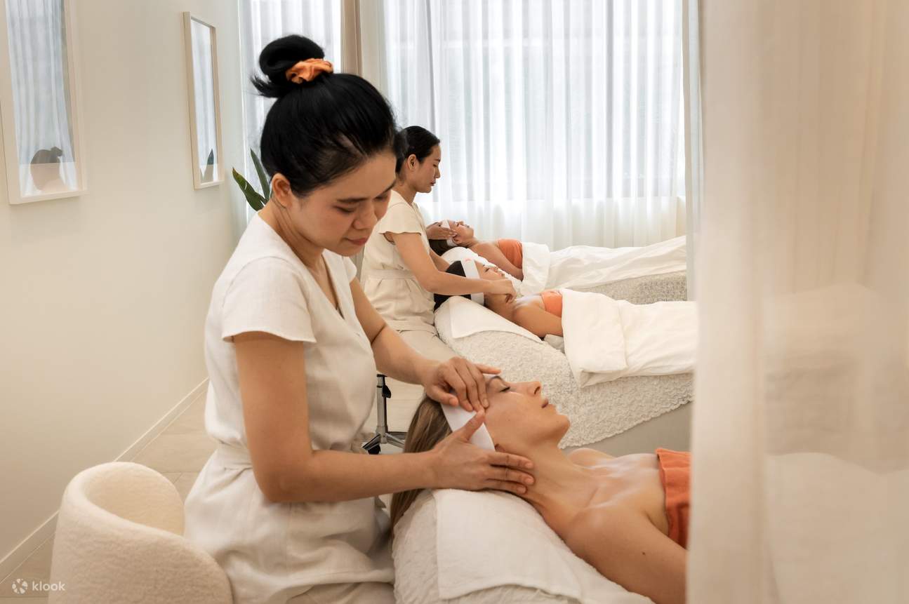 Maison Ysae в Gaysorn Amarin в Бангкоке