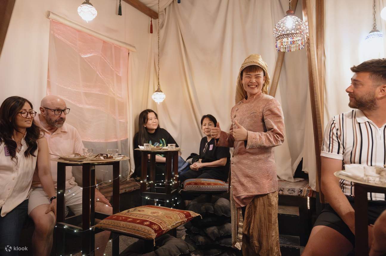 ABSURDITIES: Trải nghiệm ẩm thực độc đáo tại Singapore của ANDSOFORTH