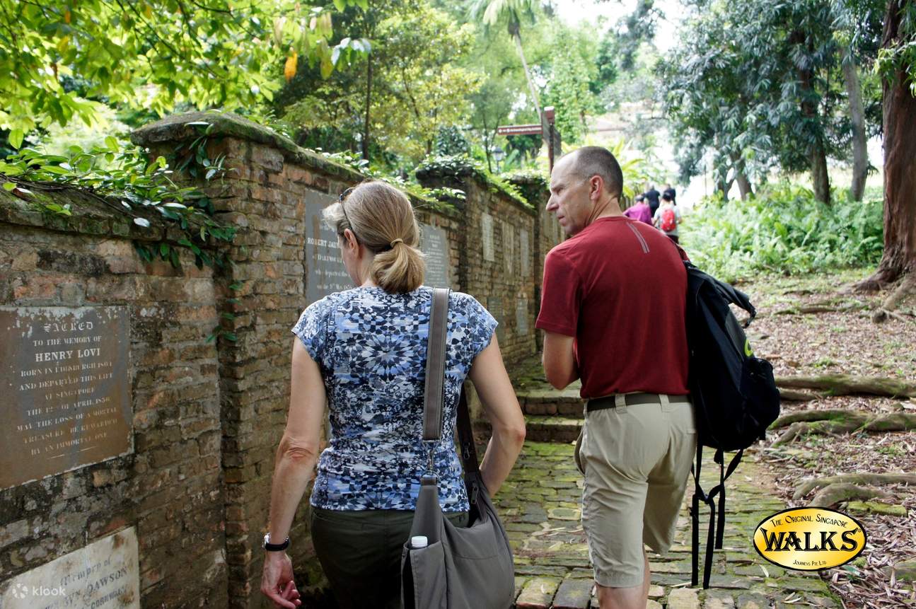 The Original Singapore Walks Half Day Tour at Battlebox and Fort Canning  Hill + Exclusive Merchandise | Klook