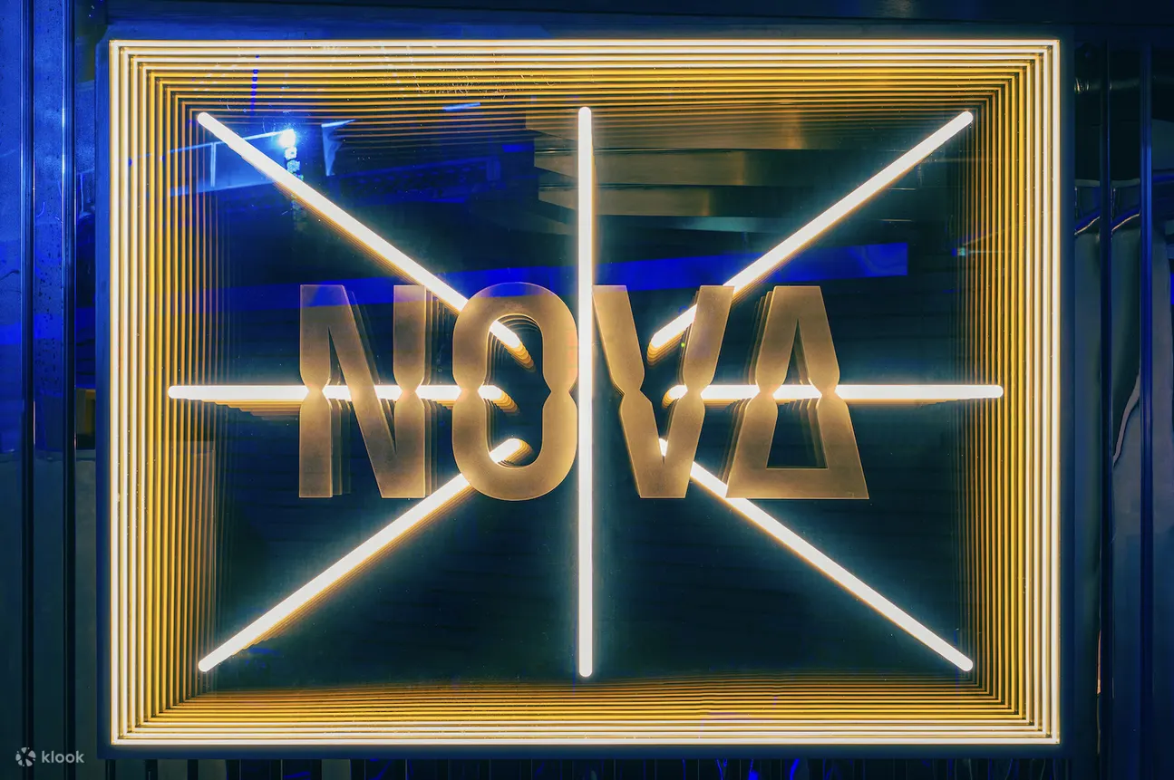 新加坡莱佛士坊 NOVA