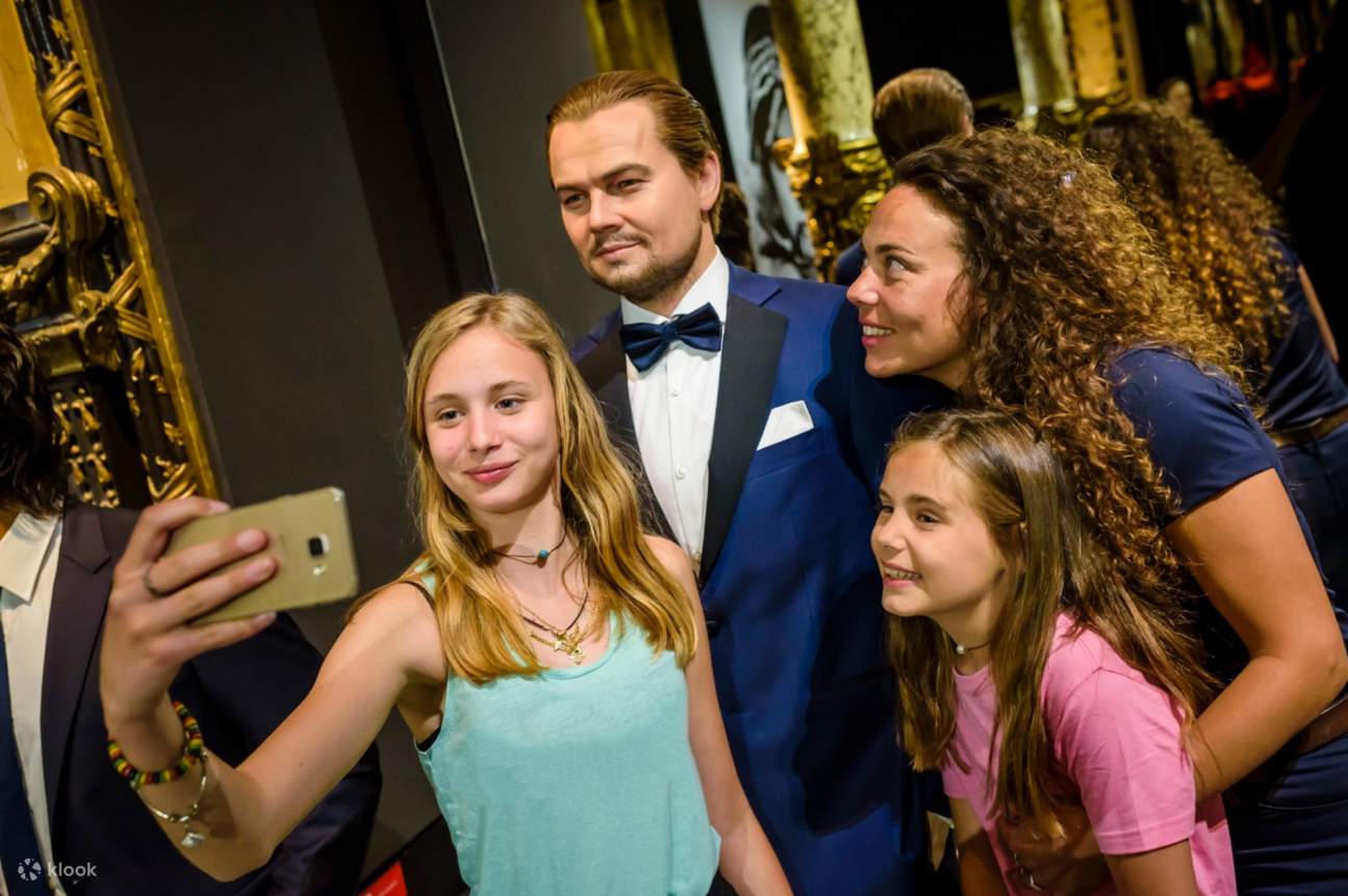 Билет в Музей восковых фигур Гревен в Париже