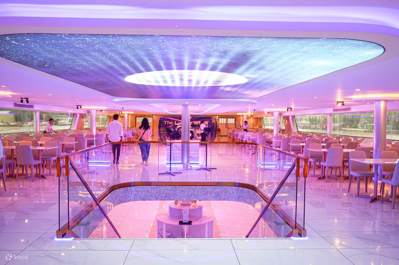 曼谷奢華白色饗宴遊船