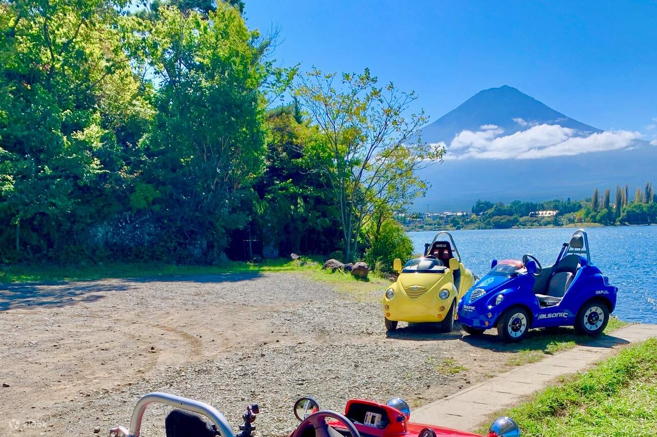 intorno al Lago Kawaguchi