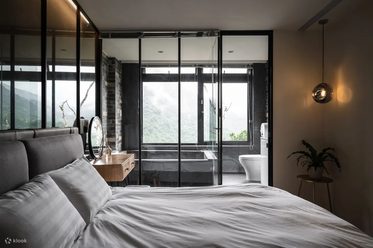 New Taipei: Private Hot Spring Room & Stays at Re Change Wulai