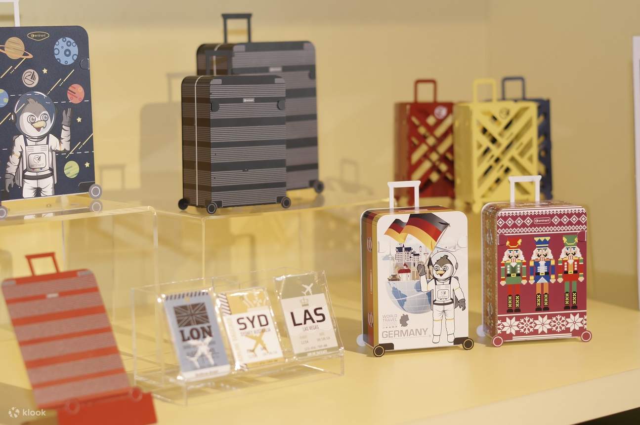 Evertrust Luggage Creative Tourism Factory