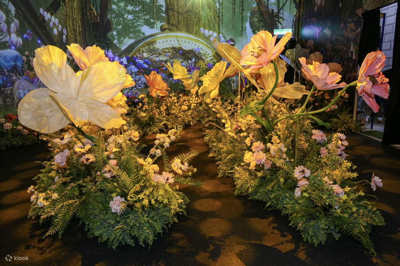 앨리스, 이상한 나라를 구하다