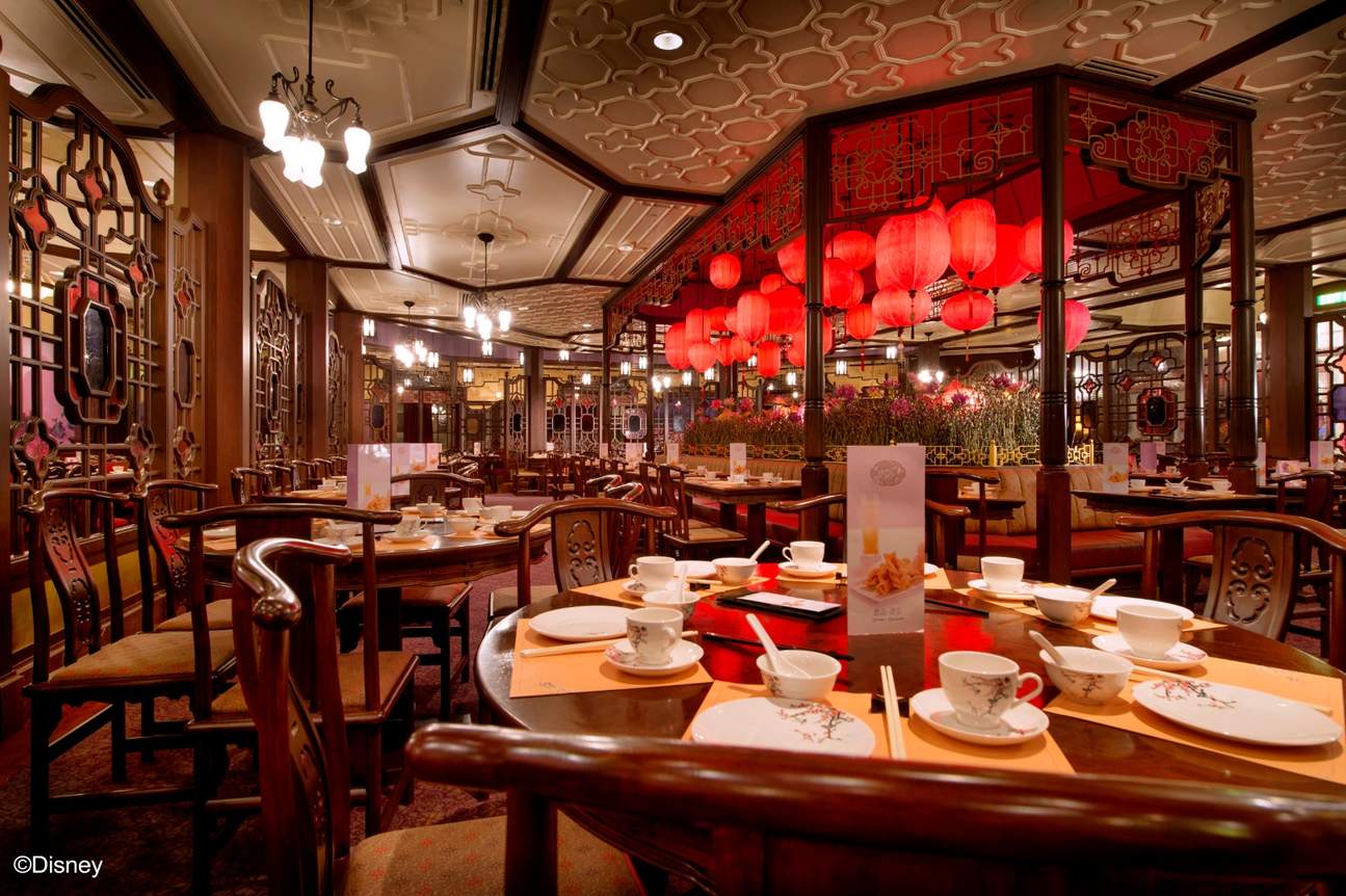 Plaza Inn in Hong Kong Disneyland (Lunch and Dinner Set)