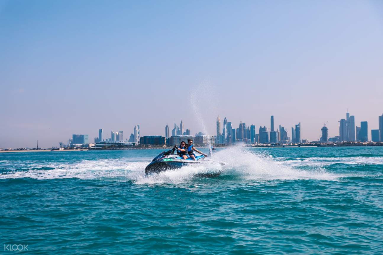 Jet Ski Experience in Dubai with Shared Hotel Transfers