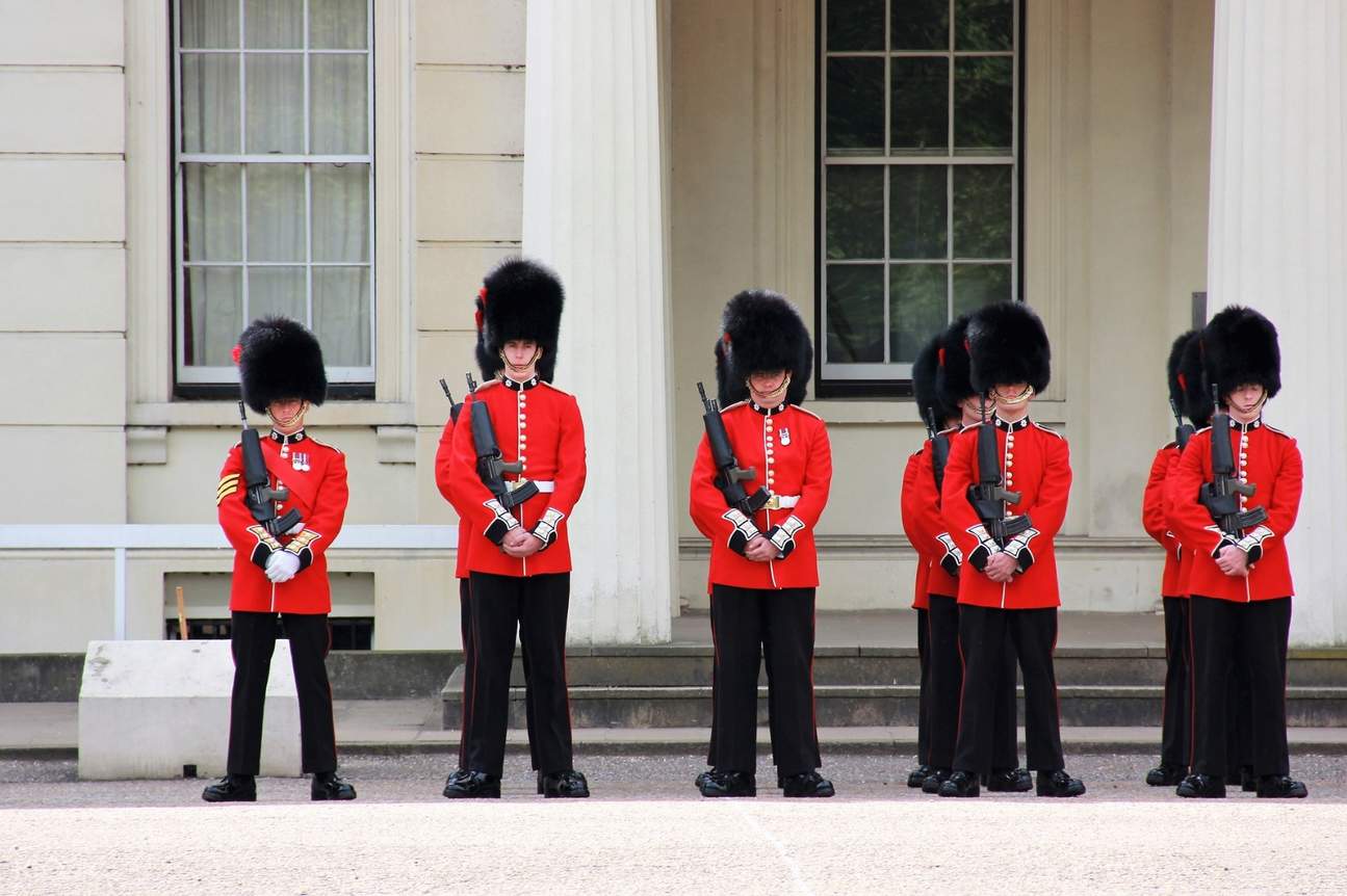 Como Se Llaman Los Guardias Del Palacio De Buckingham