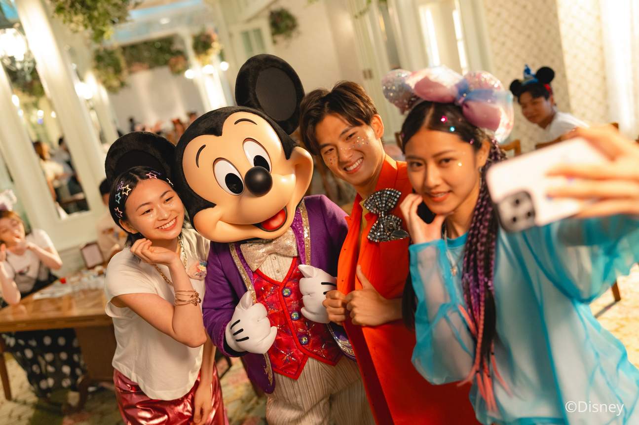 Ресторанные предложения в Hong Kong Disneyland Resort