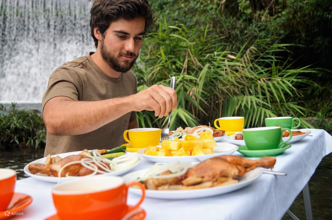 Dã ngoại thác nước bí mật Lão Khê, Hoa Liên