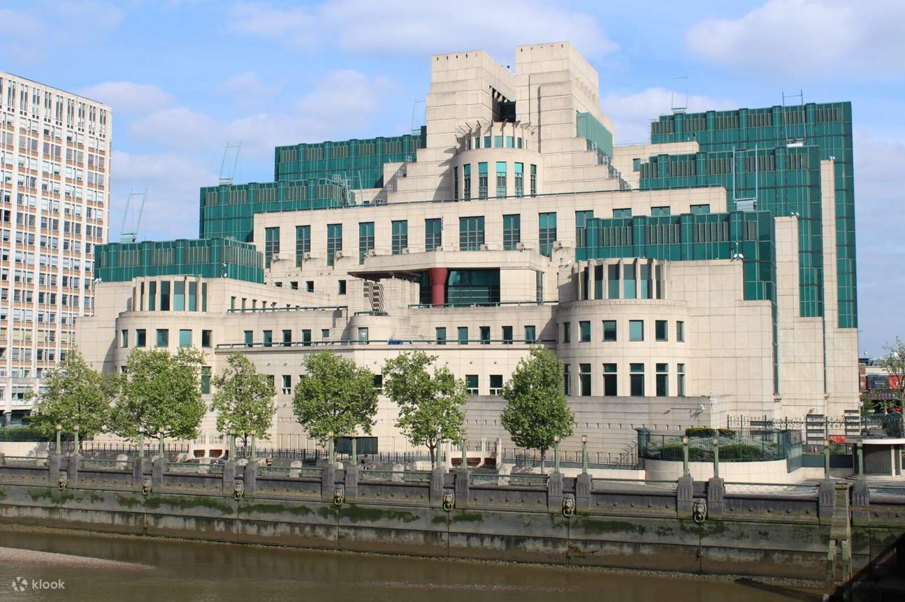 James Bond’s London ジェームズ・ボンドのロンドン ジェームズ・ボンド撮影地｜シティークルーズ