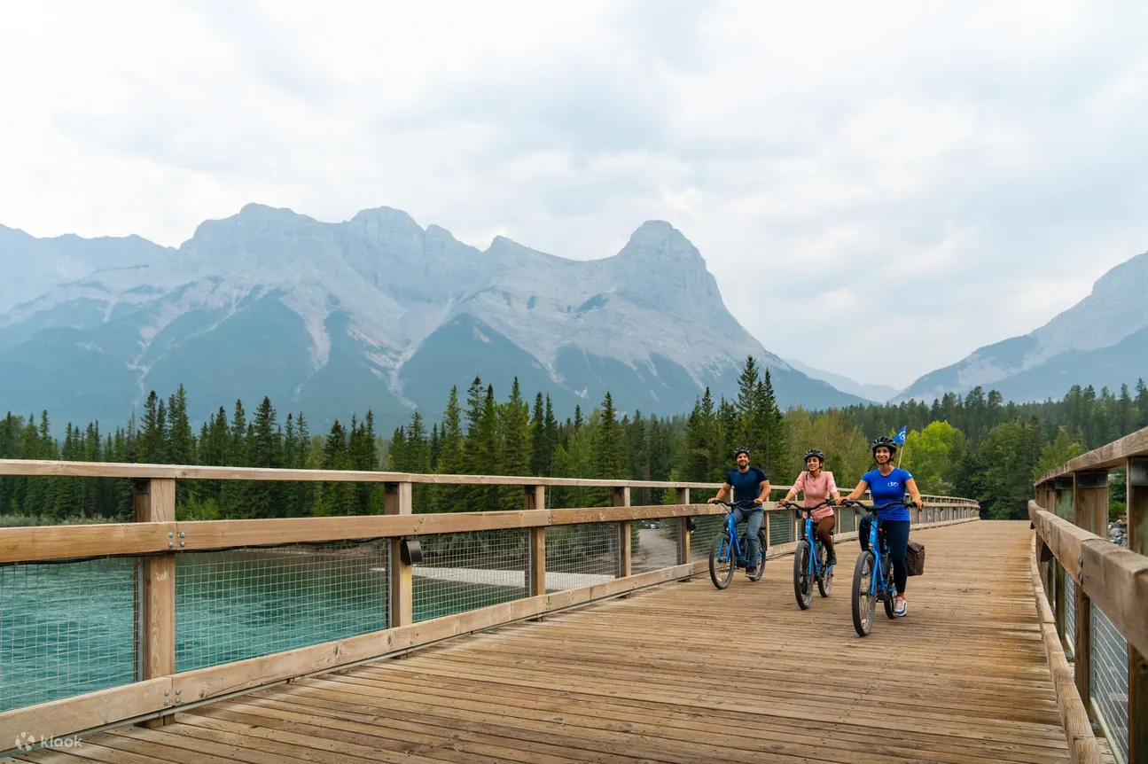 骑自行车探索梦莲湖之美，每一次踩踏都创造难忘的回忆