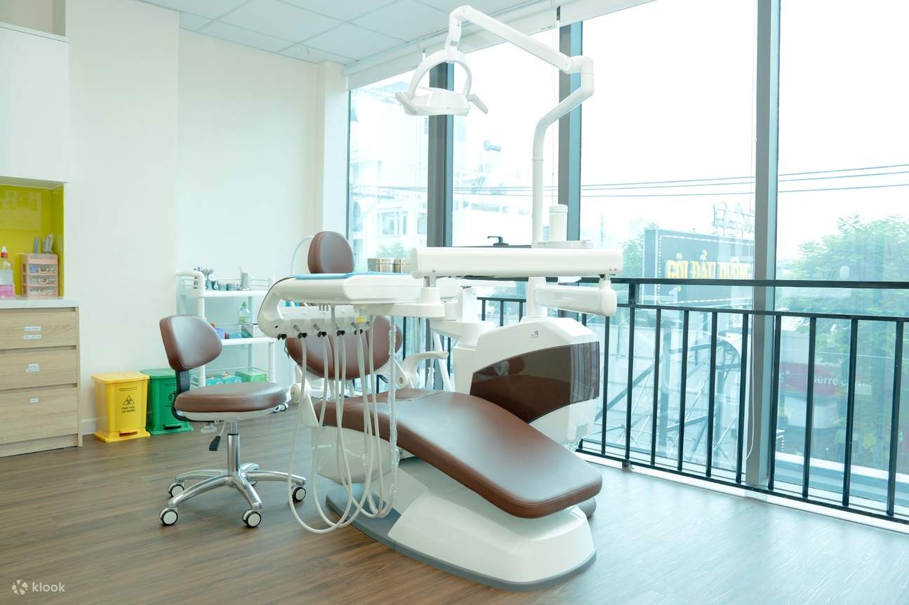 Radiant Global Smile – Premium Zahnaufhellung zum lokalen Vietnam-Preis