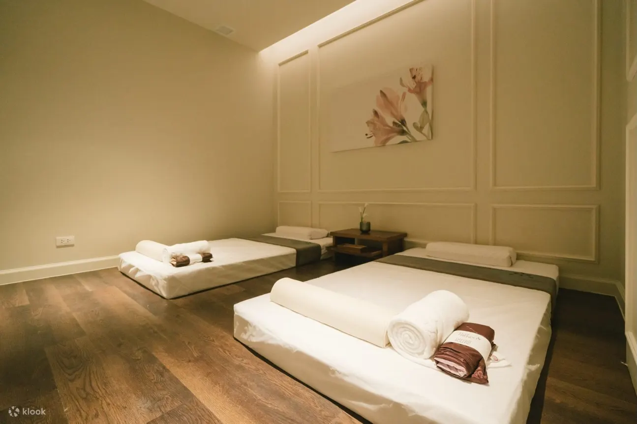 曼谷 Surawong Grande Centre Point 的 Let's Relax 水疗中心