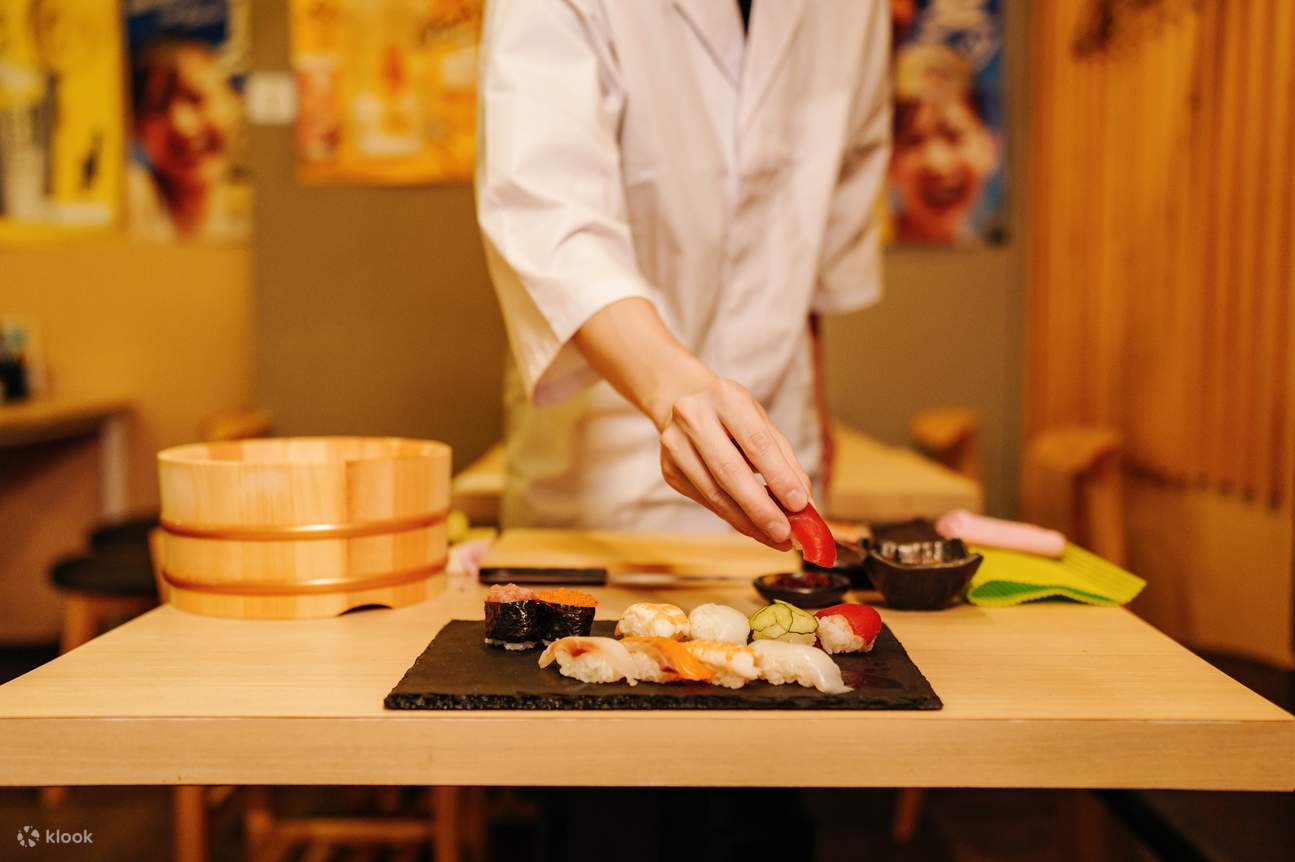 Expérience de fabrication de sushis à Tokyo et cours de cuisine japonaise