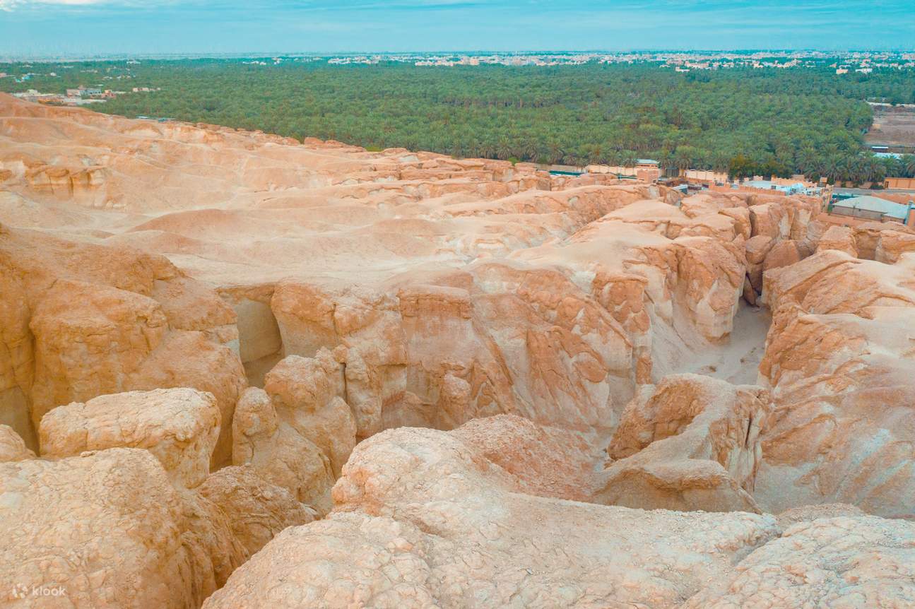 Exploring Al-Ahsa Caves
