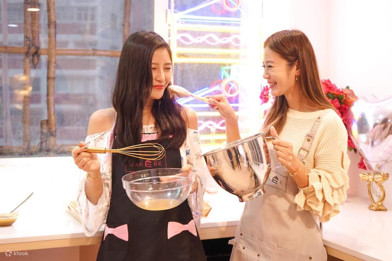 Cake Baking Class in Wan Chai Klook United Kingdom