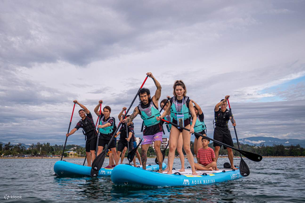 Location de Paddleboard Stand Up Géant à Sabah