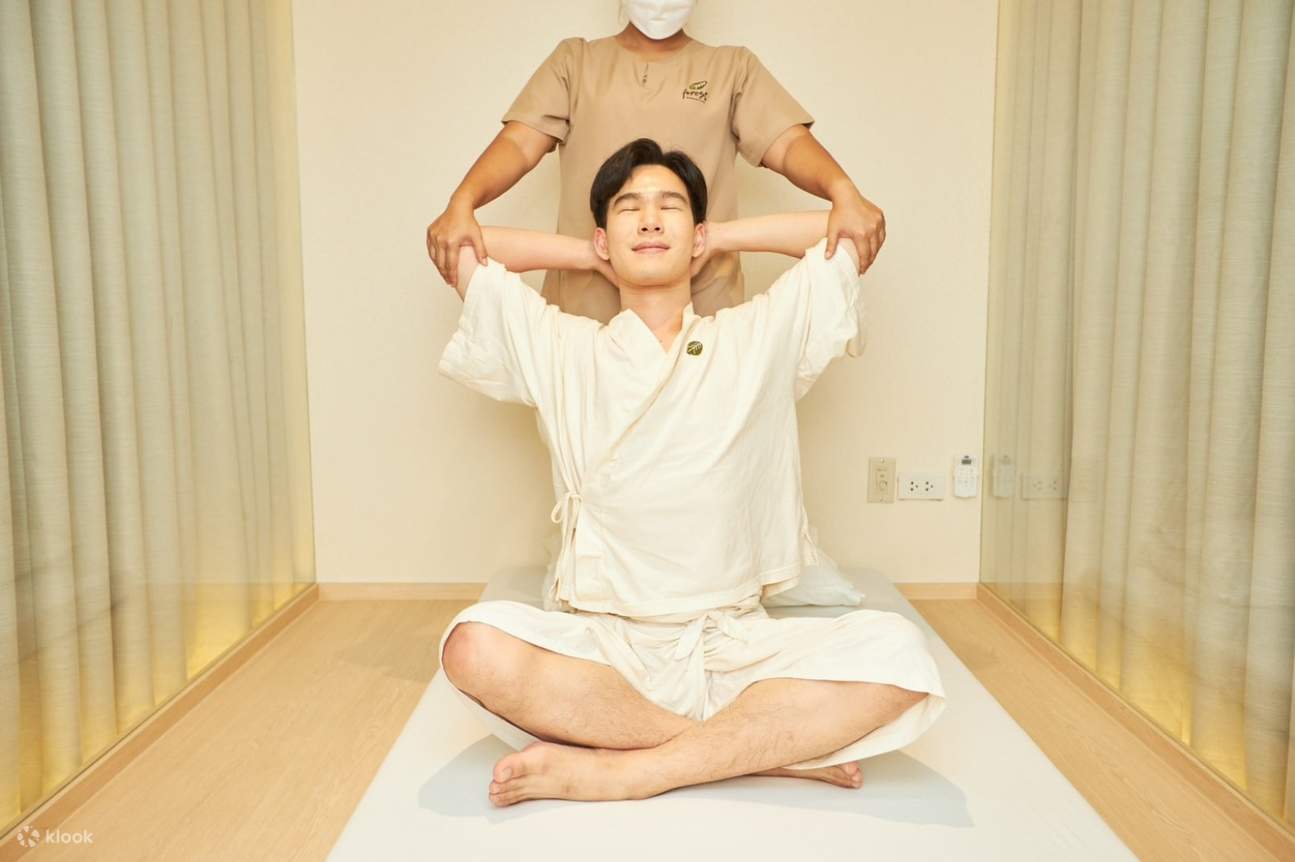 pijat thailand bangkok