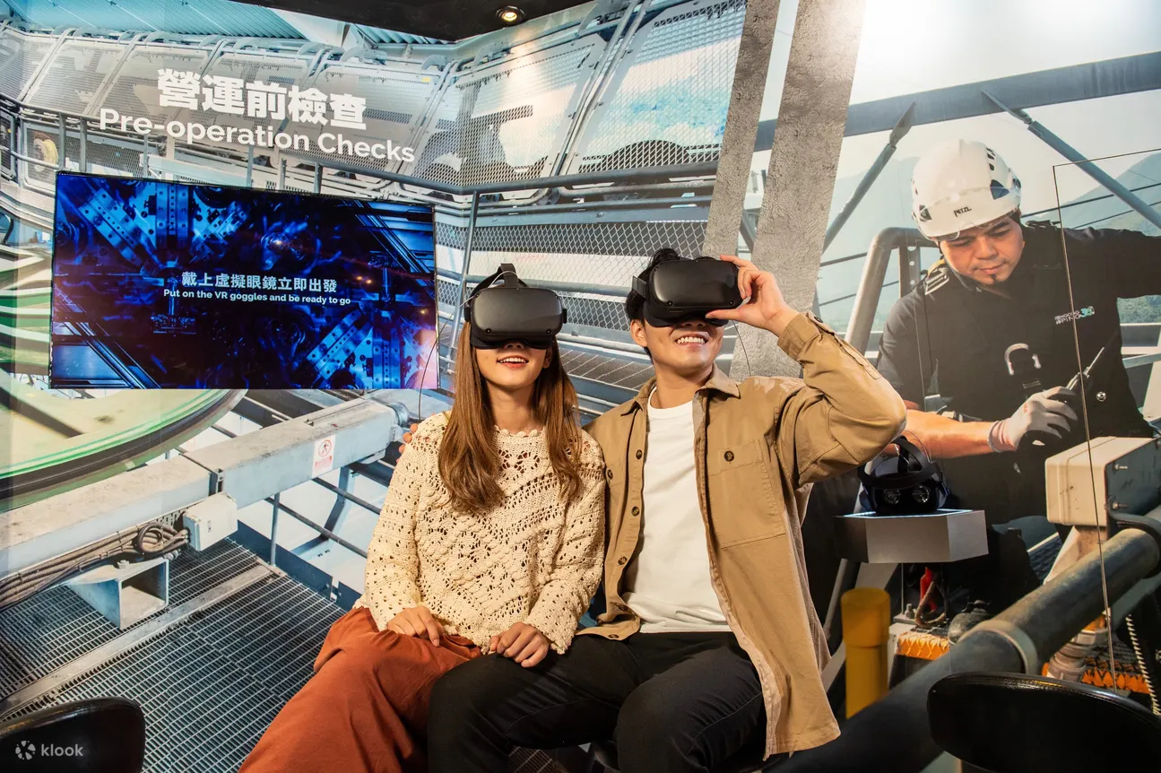 VR goggles