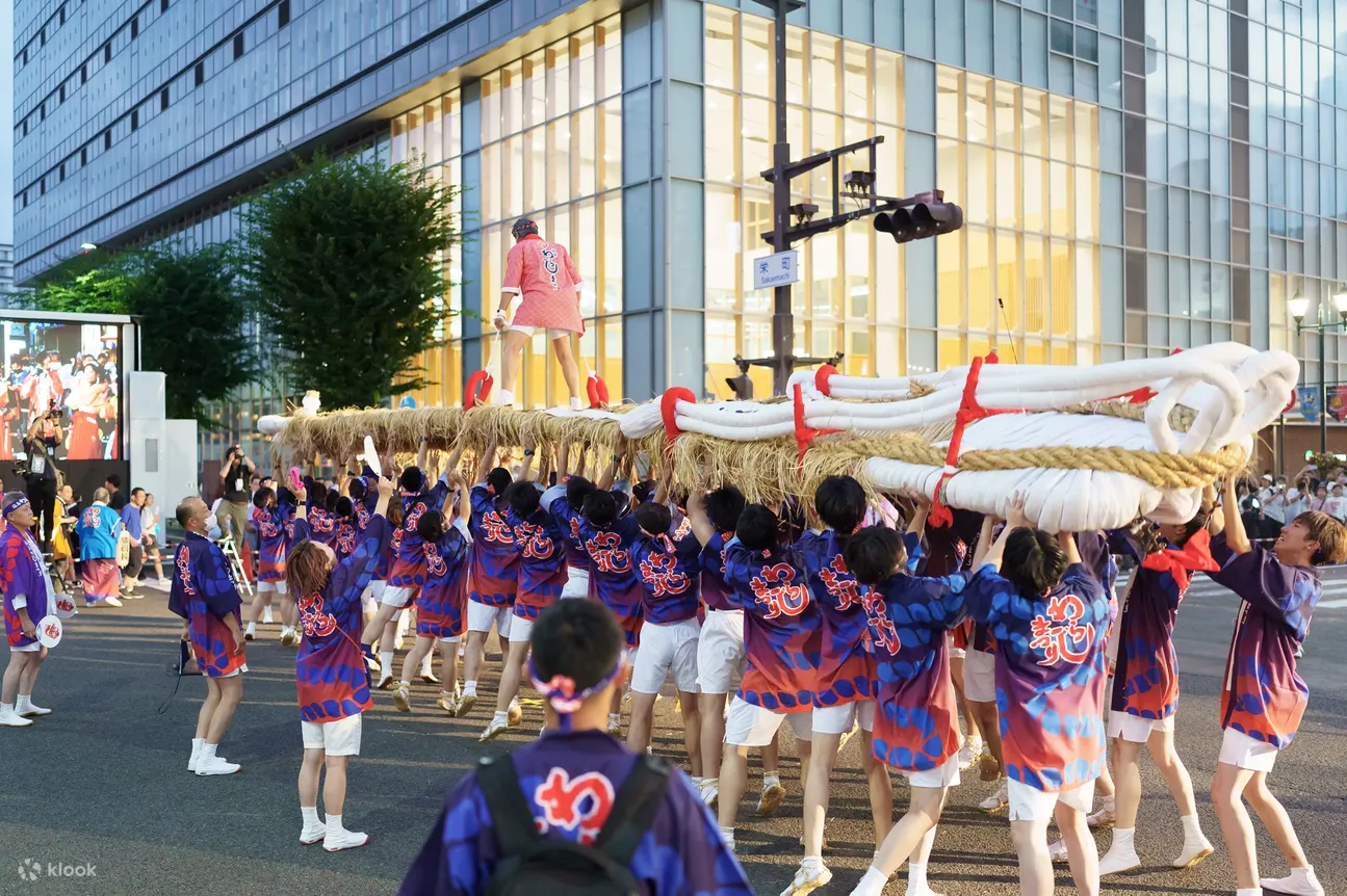 日本最大规模的草鞋祭：福岛草鞋祭 付费观赏席