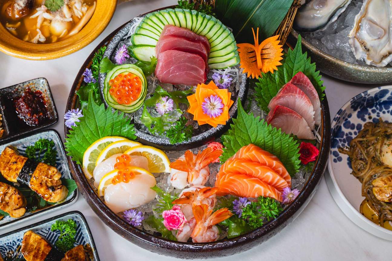 Buffet Quốc Tế Charoen Rung Rueang True Digital 101