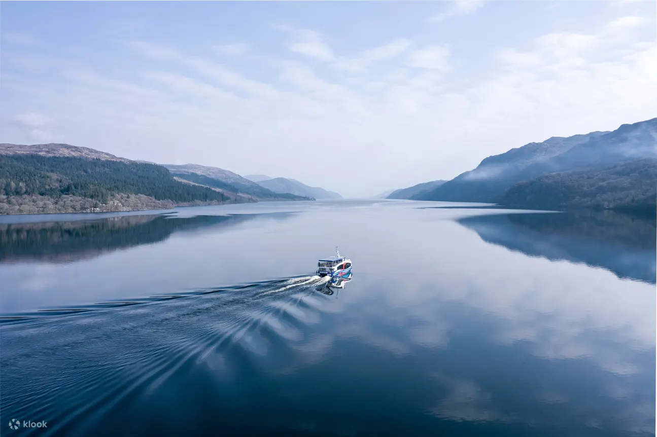 尼斯湖船