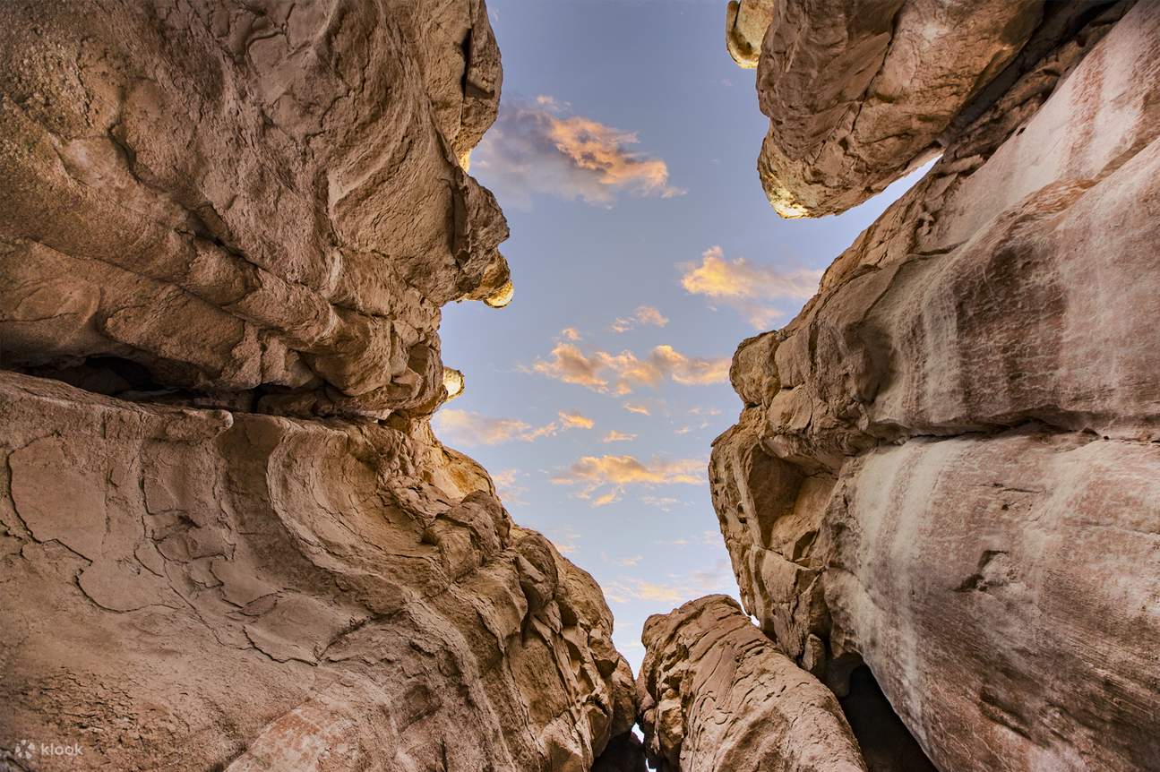 Khám phá Hang động Al-Ahsa