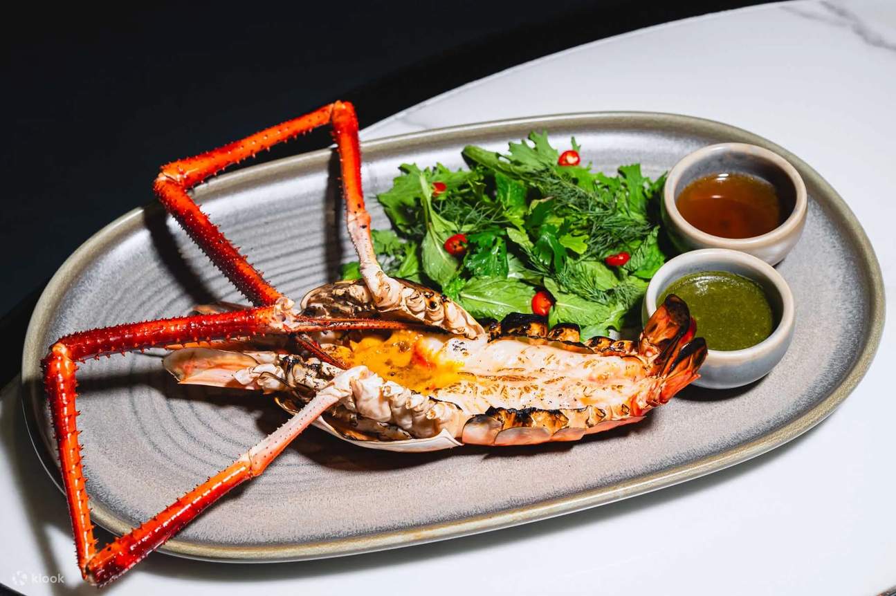 Jim Thompson, A Thai Restaurant