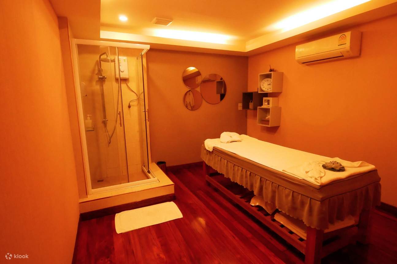 Sunshine Spa And Massage Ekkamai 12 Experience in Bangkok in Thailand